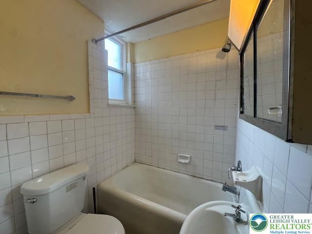 210 North 6th C3, Allentown City, PA 18102