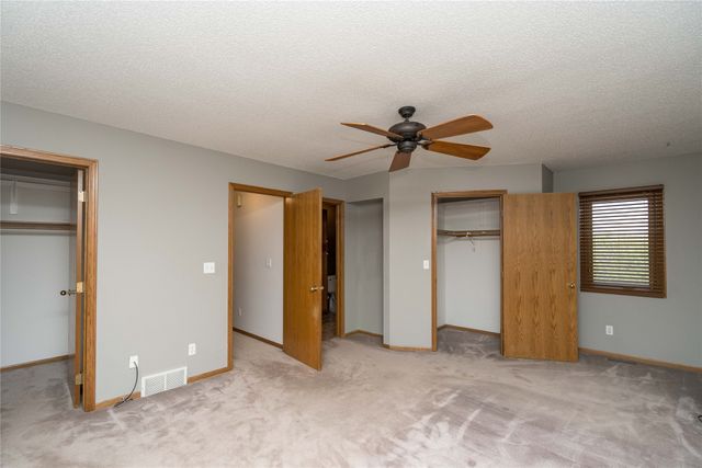5213 Wakonda Drive, Norwalk, IA 50211