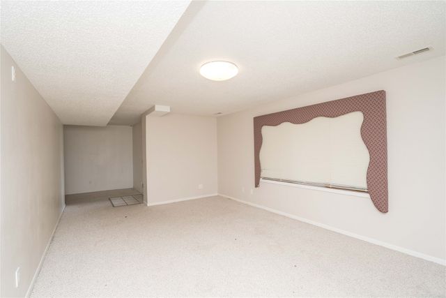 5213 Wakonda Drive, Norwalk, IA 50211