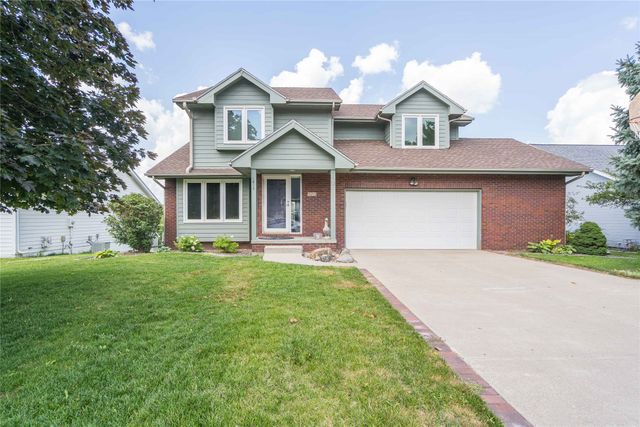 5213 Wakonda Drive, Norwalk, IA 50211