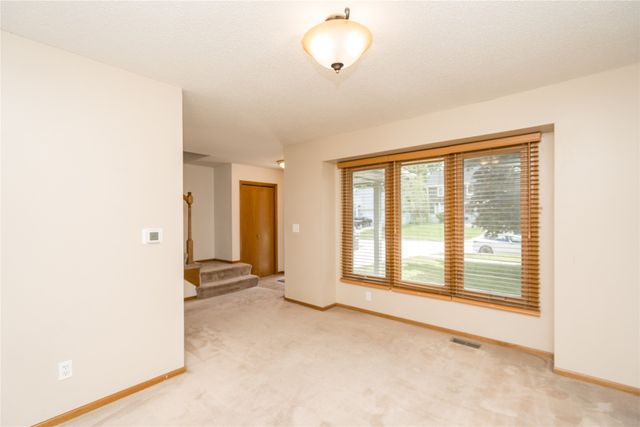 5213 Wakonda Drive, Norwalk, IA 50211