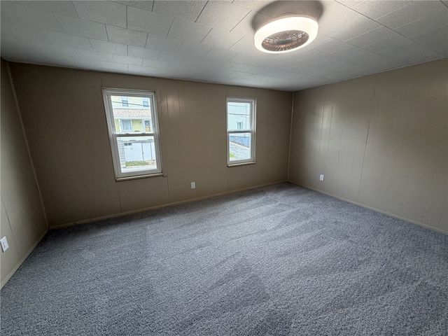 1156 Eisenhower Dr, West Deer, PA 15076