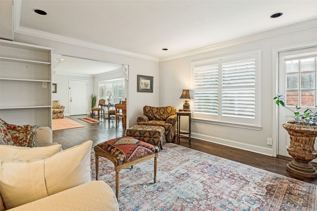 6345 Bandera Avenue C, Dallas, TX 75225