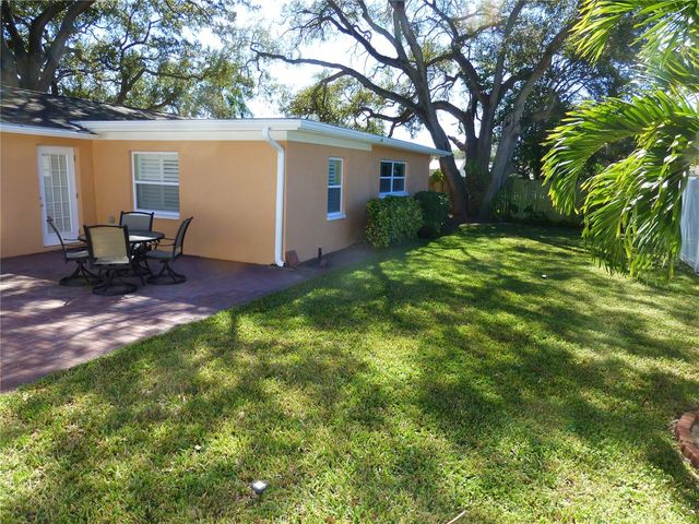 752 PATRICIA AVENUE, Dunedin, FL 34698