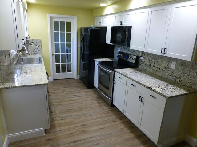 752 PATRICIA AVENUE, Dunedin, FL 34698