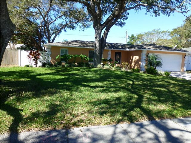 752 PATRICIA AVENUE, Dunedin, FL 34698