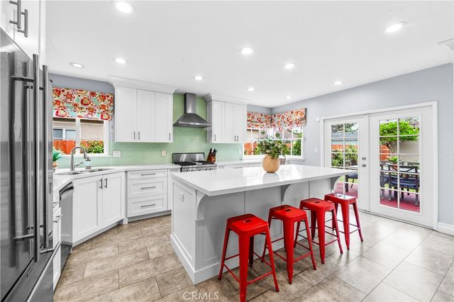 3977 Rose, Long Beach, CA 90807