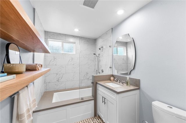 3977 Rose, Long Beach, CA 90807