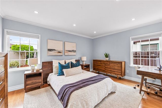 3977 Rose, Long Beach, CA 90807