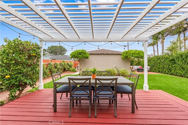 3977 Rose, Long Beach, CA 90807