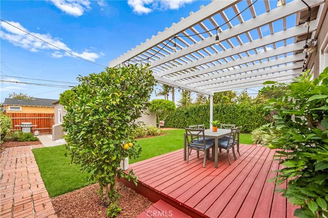 3977 Rose, Long Beach, CA 90807