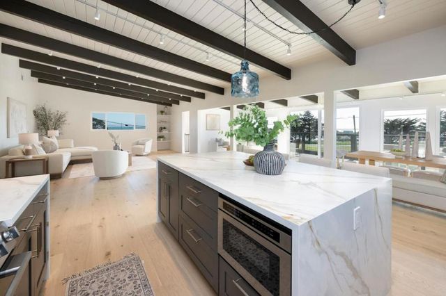 355 Avenue Alhambra, El Granada, CA 94018