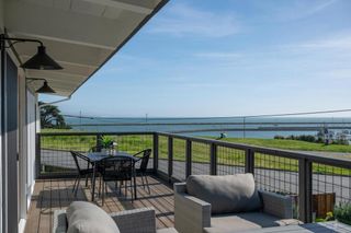 355 Avenue Alhambra, El Granada, CA 94018