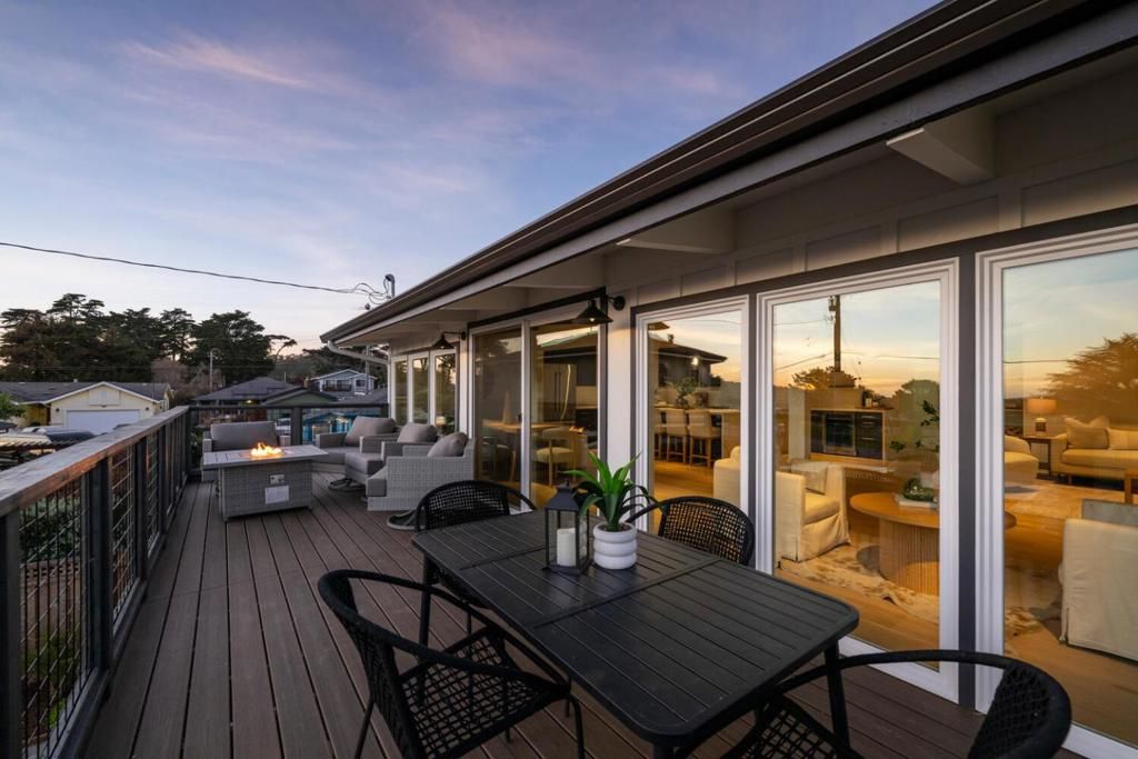 Image 10 of property listing at 355 Avenue Alhambra, El Granada, CA 94018