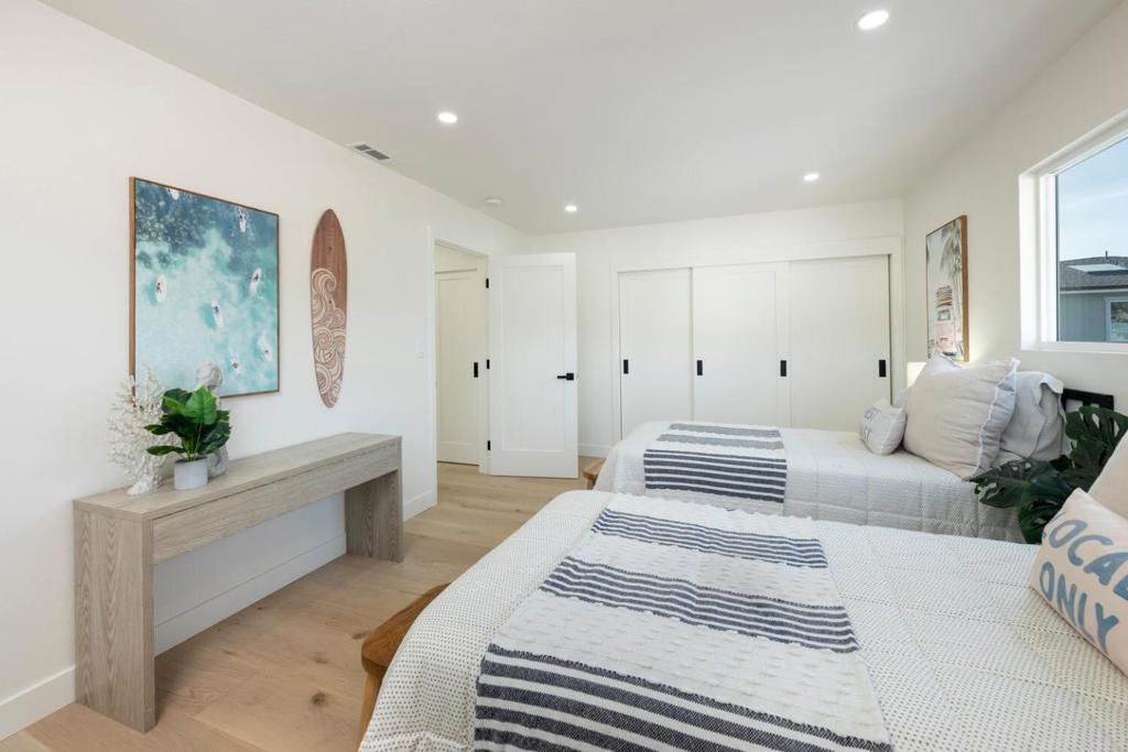 Image 40 of property listing at 355 Avenue Alhambra, El Granada, CA 94018