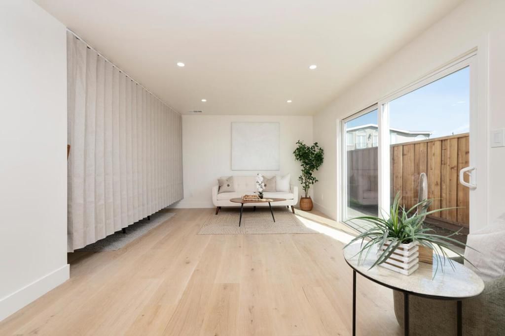 Image 45 of property listing at 355 Avenue Alhambra, El Granada, CA 94018