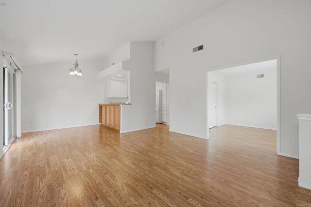 2168 Valleydale Lane, Encinitas, CA 92024