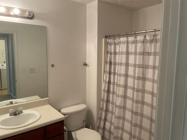 4283 High Park Lane 10, Atlanta, GA 30344