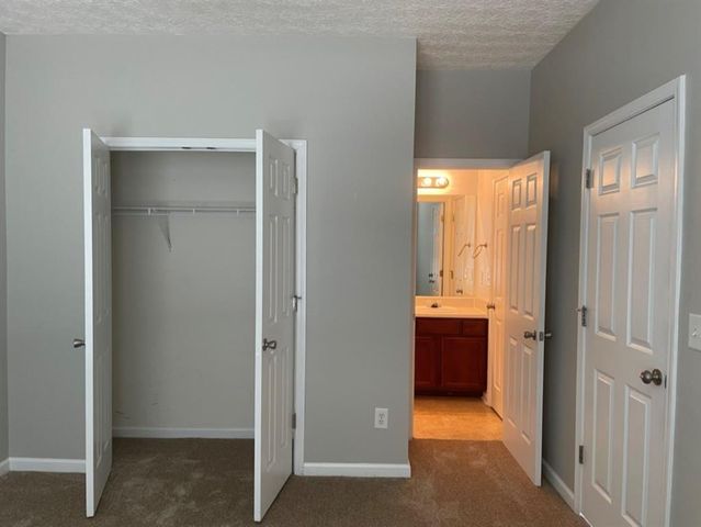 4283 High Park Lane 10, Atlanta, GA 30344
