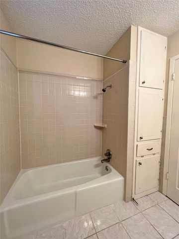 100 Comanche Court, Waxahachie, TX 75165