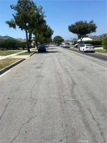 13729 Regentview, Bellflower, CA 90706