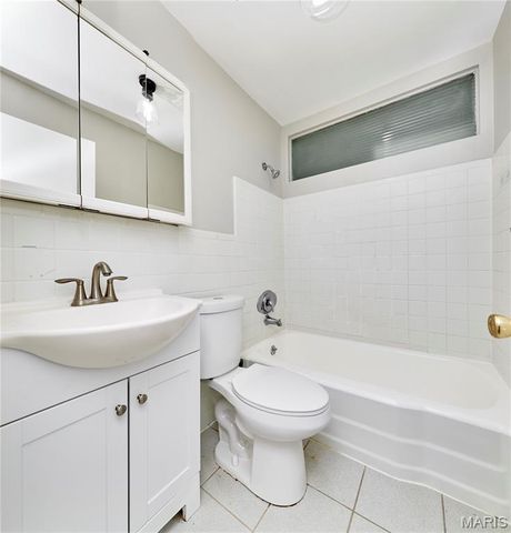 7224 Amherst Avenue, St Louis, MO 63130