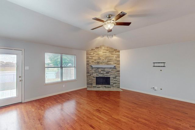 11501 Lauren Way, Fort Worth, TX 76244