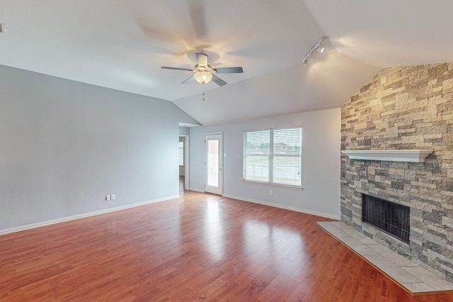 11501 Lauren Way, Fort Worth, TX 76244