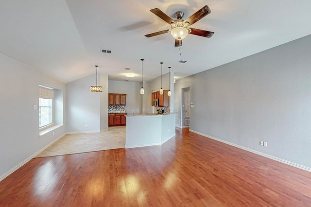 11501 Lauren Way, Fort Worth, TX 76244
