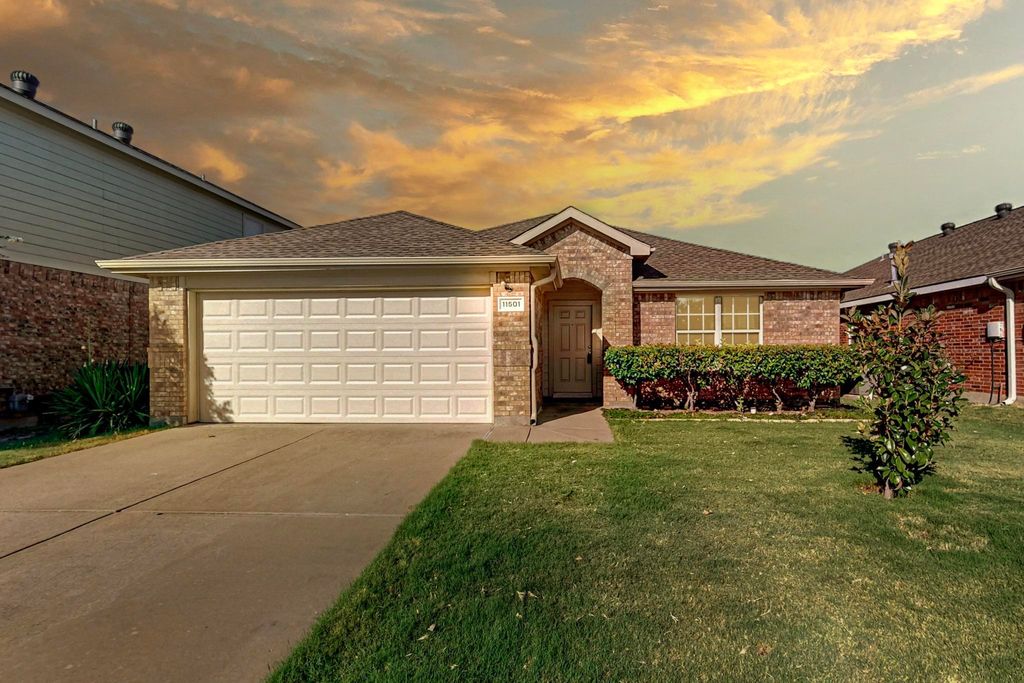 11501 Lauren Way, Fort Worth, TX 76244