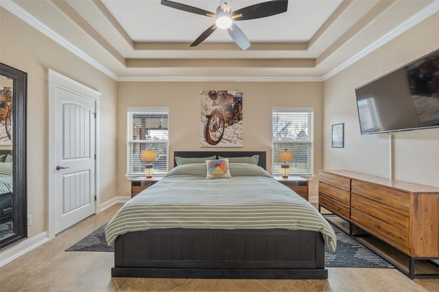 404 Corrigan Trails Boulevard, Lindale, TX 75771