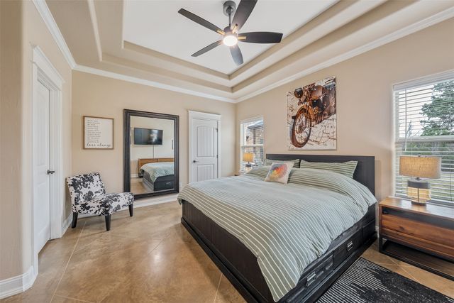 404 Corrigan Trails Boulevard, Lindale, TX 75771