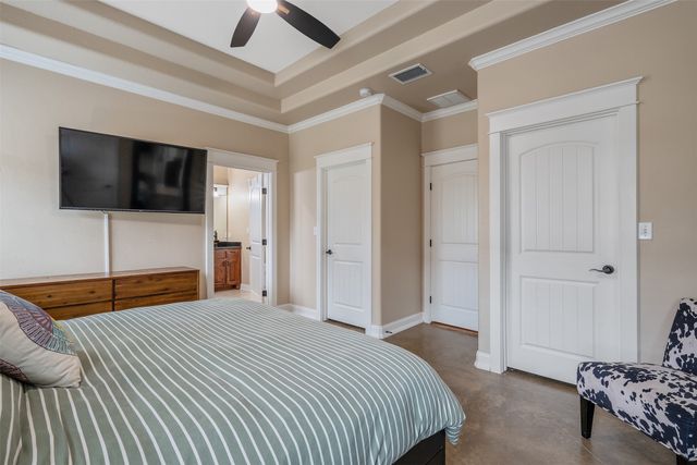 404 Corrigan Trails Boulevard, Lindale, TX 75771