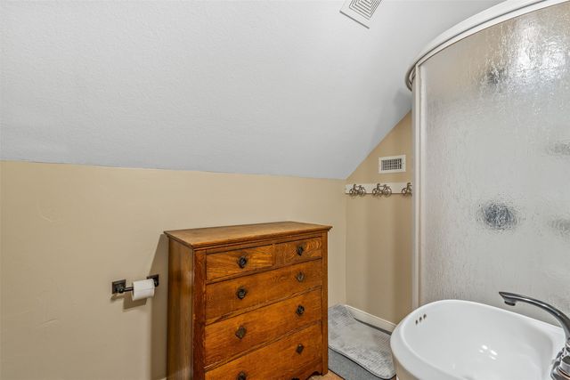 404 Corrigan Trails Boulevard, Lindale, TX 75771