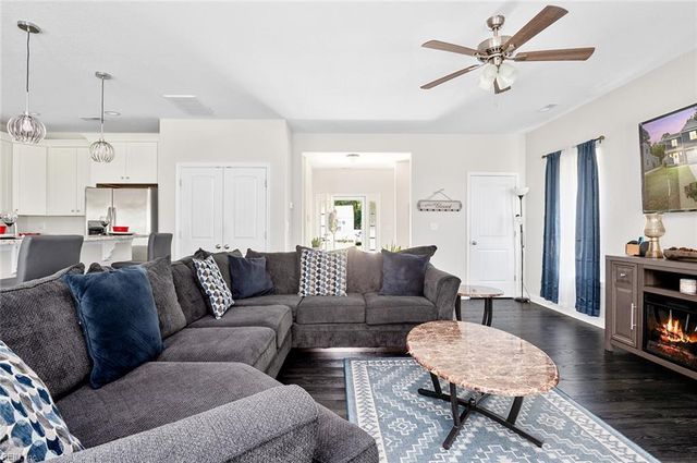 2606 Omar ST, Chesapeake, VA 23324