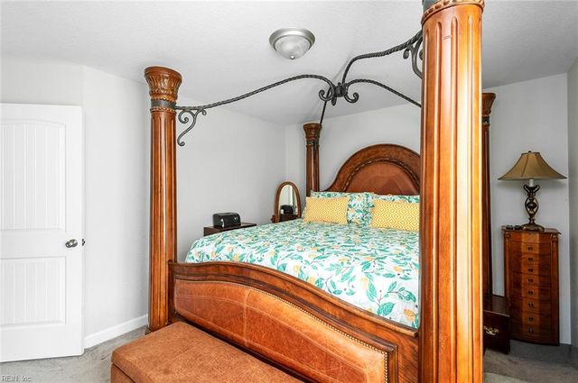 2606 Omar ST, Chesapeake, VA 23324