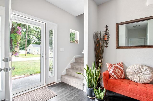 2606 Omar ST, Chesapeake, VA 23324