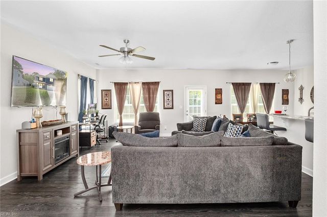 2606 Omar ST, Chesapeake, VA 23324