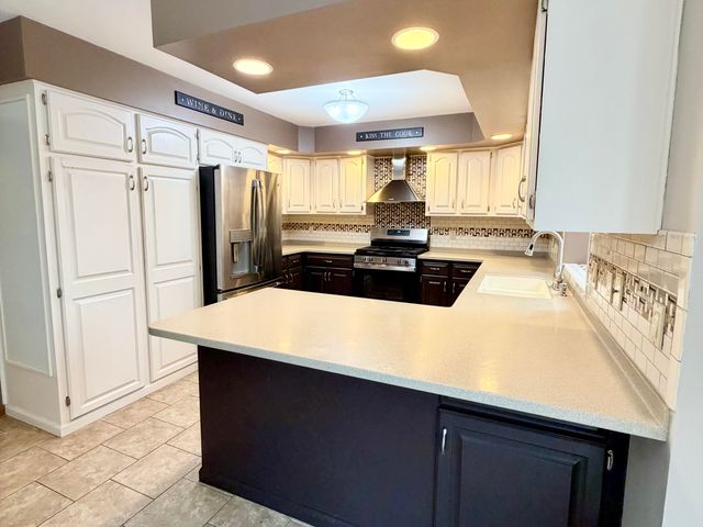 2547 Moerland Drive NW, Grand Rapids, MI 49504