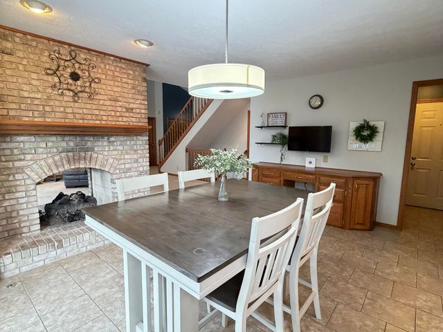 2547 Moerland Drive NW, Grand Rapids, MI 49504