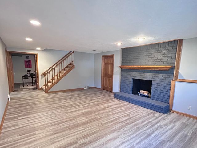 2547 Moerland Drive NW, Grand Rapids, MI 49504