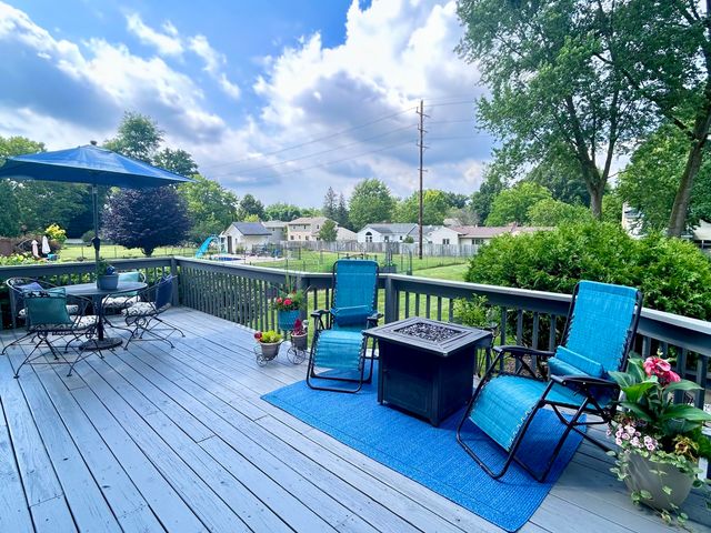 2547 Moerland Drive NW, Grand Rapids, MI 49504
