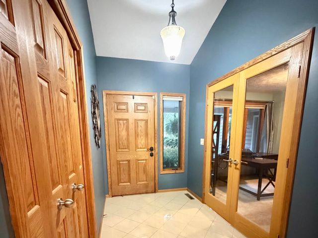 2547 Moerland Drive NW, Grand Rapids, MI 49504
