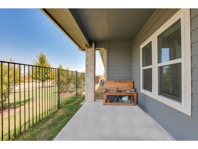 8801 Looksee LN, Austin, TX 78744