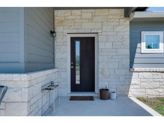 8801 Looksee LN, Austin, TX 78744