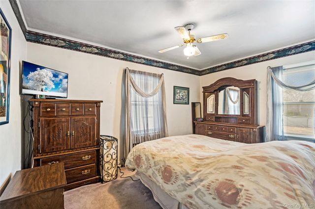 19 William Street, Valley Stream, NY 11580