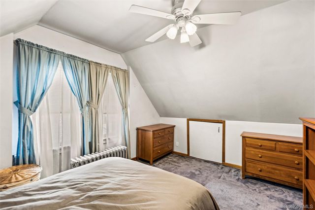 19 William Street, Valley Stream, NY 11580