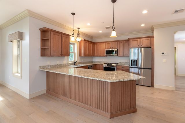 616 Scenic Rd Unit 106, Laconia, NH 03246