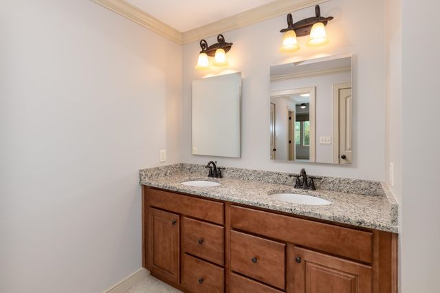 616 Scenic Rd Unit 106, Laconia, NH 03246