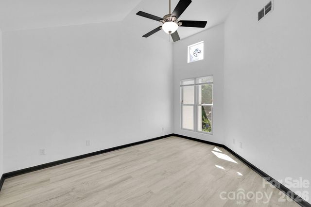 18755 Vineyard Point Lane, Cornelius, NC 28031